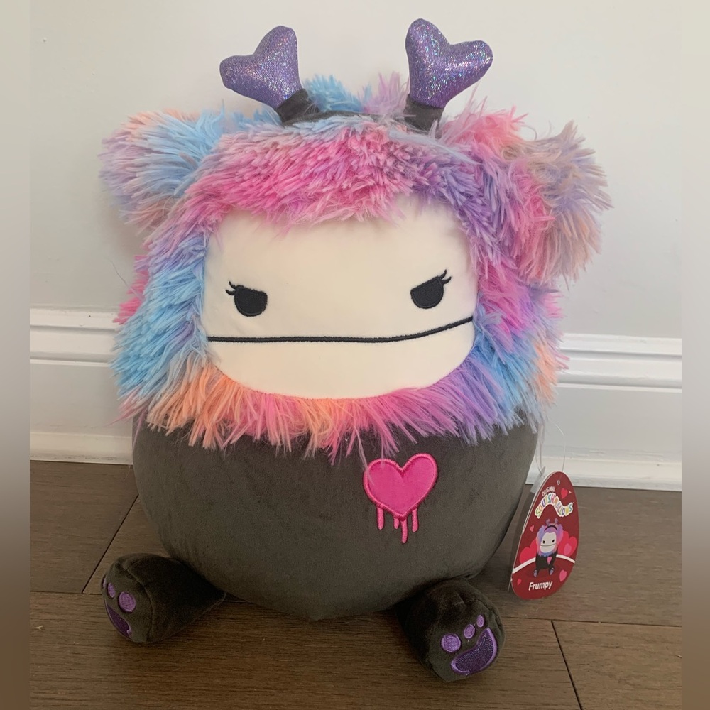 SQUISHMALLOW EXCLUSIVE Frumpy Plush with Pink and Purple Accents 💜🩷